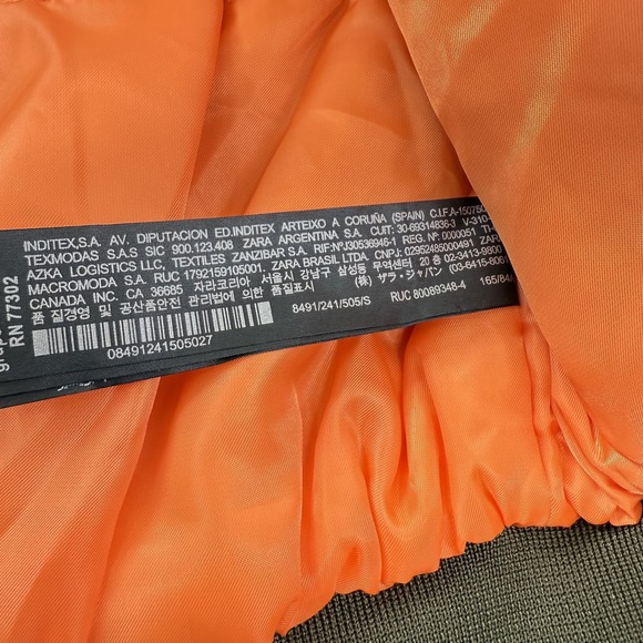 Zara Hooded Puffer Vest Womens Small Green Orange Reversible Sleeveless Jacket - Picture 6 of 9